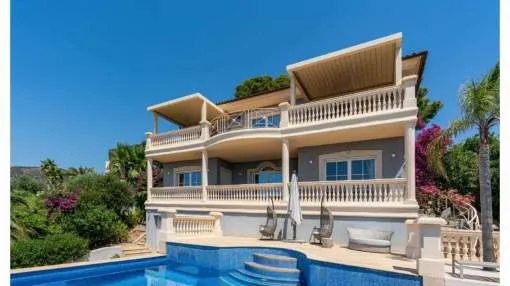 Panoramic luxurious villa in Costa d´en Blanes